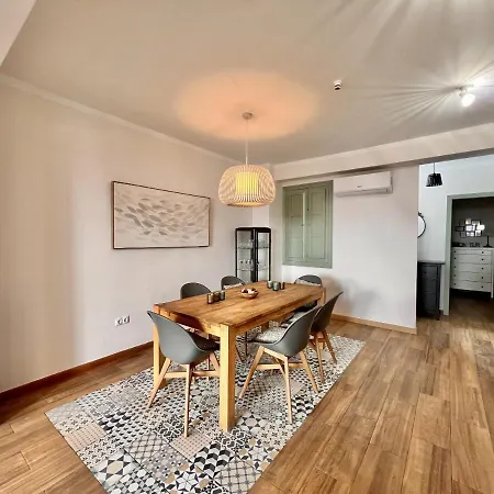 Apartment Downtown By United Renters