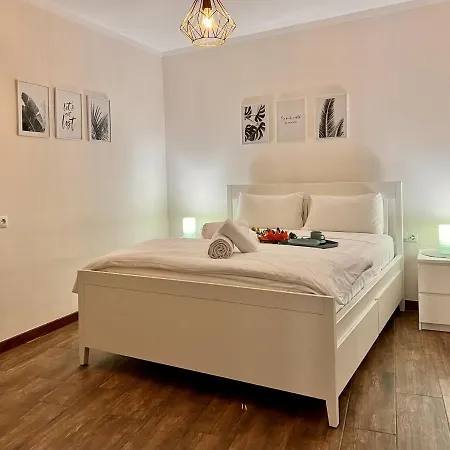 Downtown By United Renters