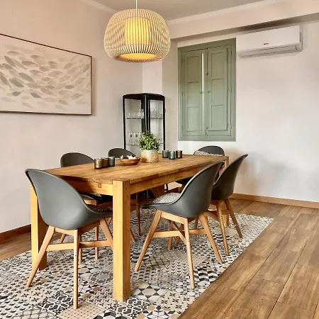 Downtown By United Renters *